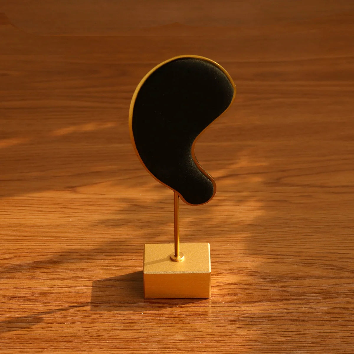 Ear-Shaped Earring Display Stand Microfiber Jewellery Organiser Home Decor