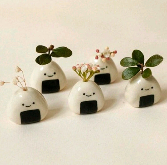 Mini Ceramic Round Bud Vase Unique Shelf Decor Home Accessories