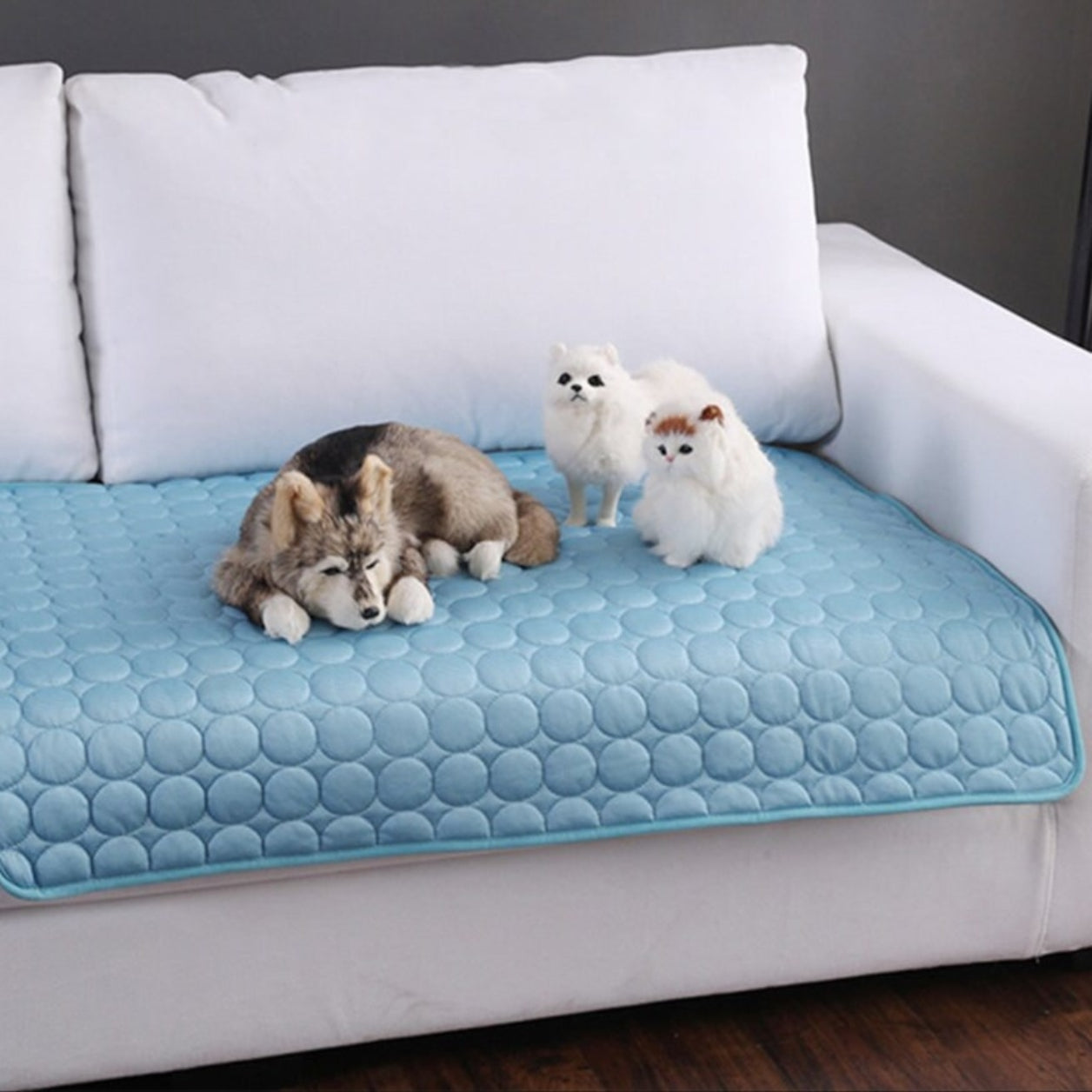 Cooling Mat Self-Cooling Pet Pad Dogs Cats Heat Relief