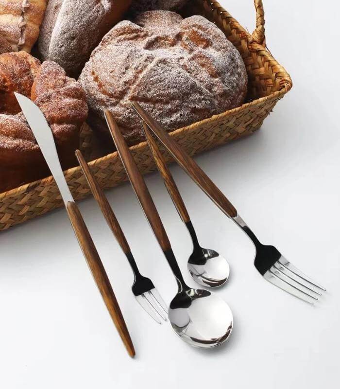 30-Piece Stainless Steel Cutlery Set with Wood Detail Kitchen Decor