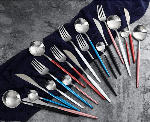 Luxury 24-Piece Gold and Silver Stainless Steel Cutlery Set Kitchen Decor