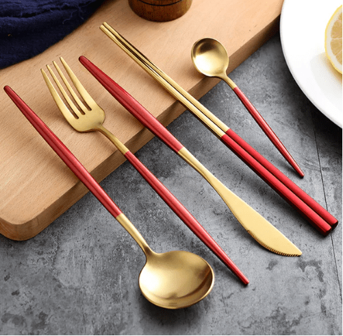 Luxury 24-Piece Gold and Silver Stainless Steel Cutlery Set Kitchen Decor
